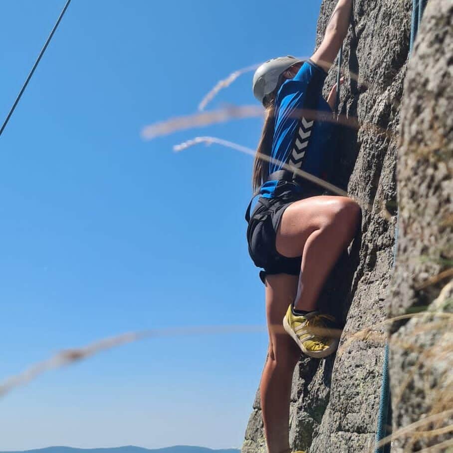 b4a7b9bf-d3f2-44ce-aaec-2ea43777057f-2-square-00fbb2d211b8d48c1069ac948192233a-vlj10paxqy2h